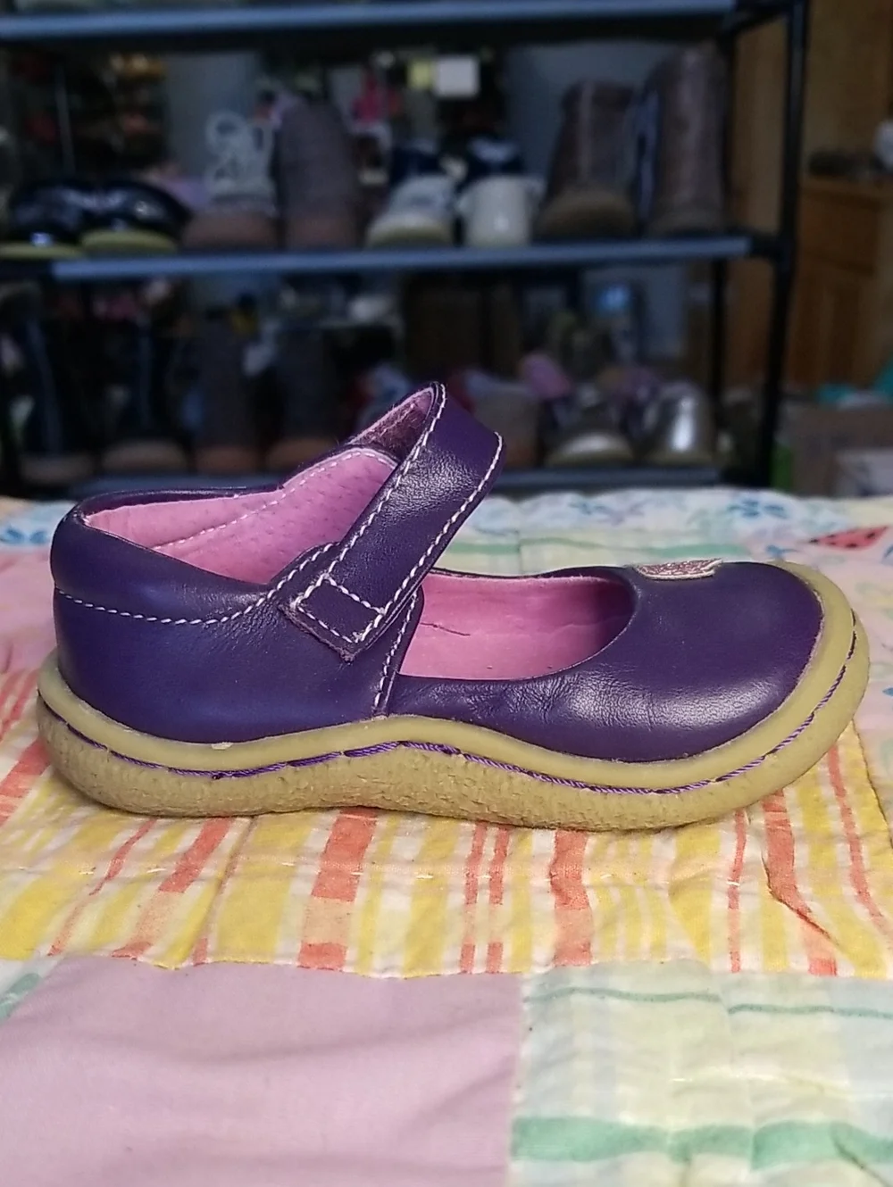 Livie & Luca Purple Leather Mary Janes with Pink Glitter Bird Size 4 Pio Pio